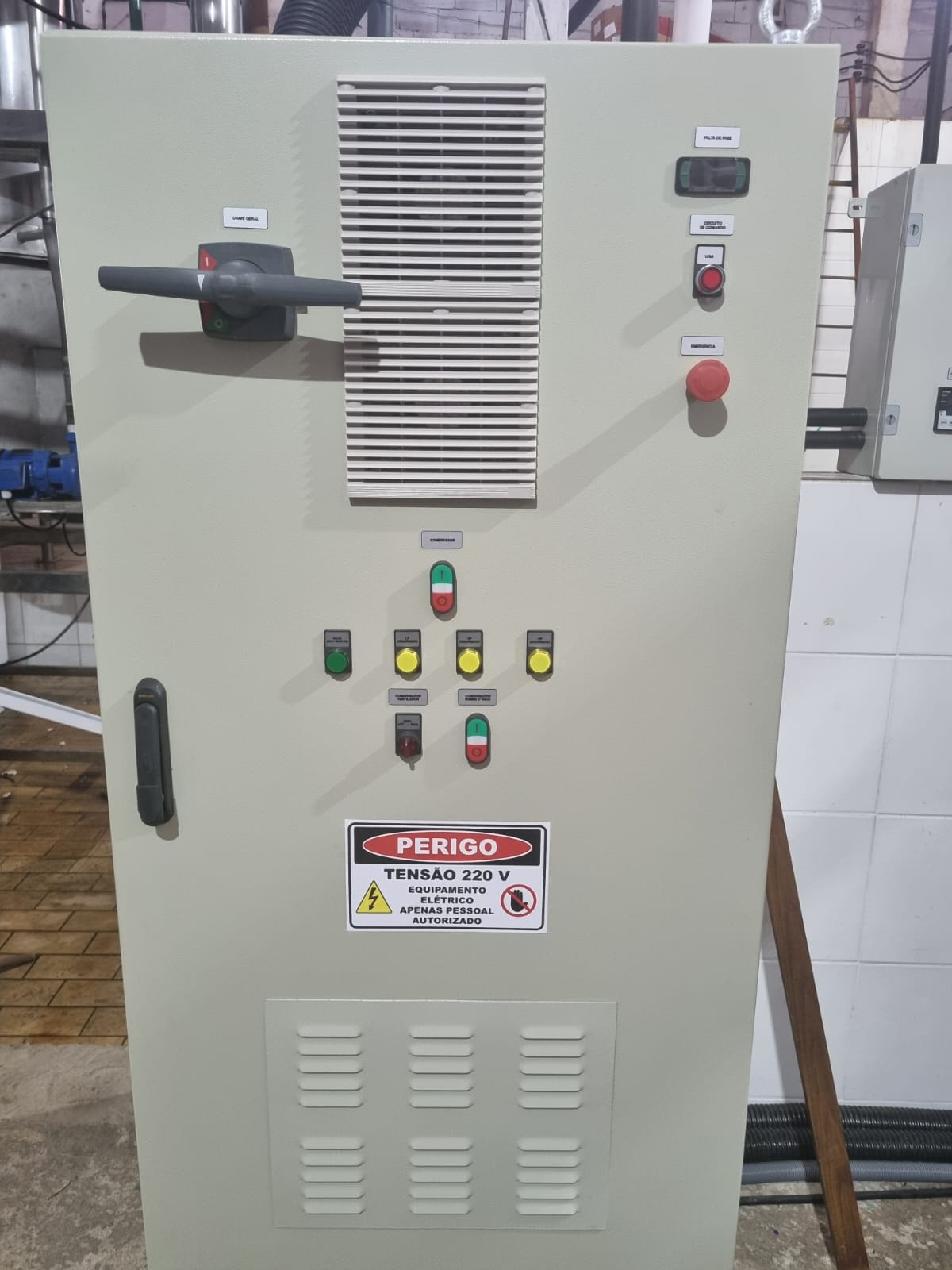 Painel de Refrigeração 220V